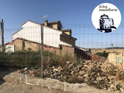 TERRENO EN VENTA LARRODRIGO