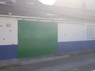 GARAJE EN ALQUILER EN NAVALES