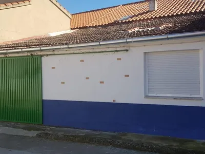 GARAJE EN ALQUILER EN NAVALES