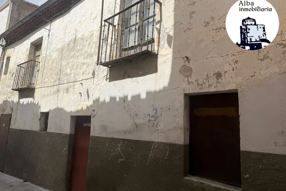 CASA EN VENTA EN ALBA DE TORMES