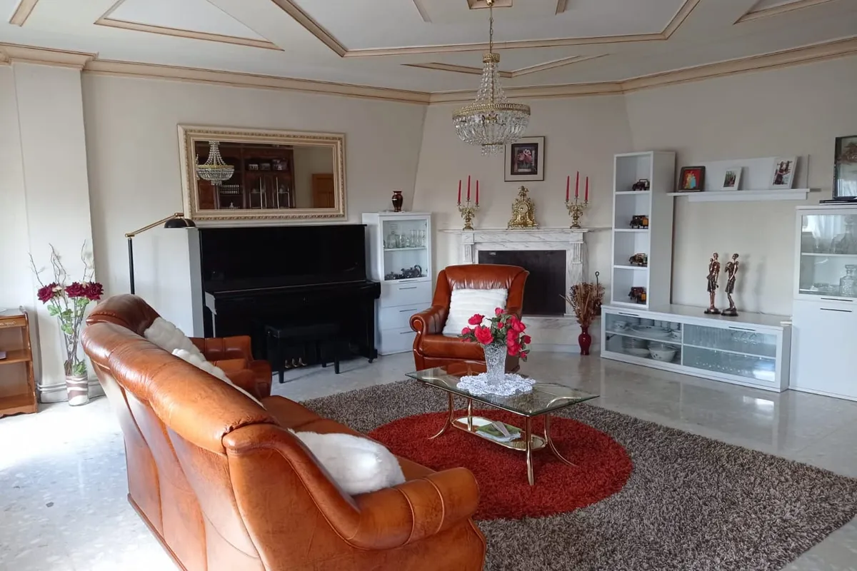 CASA CON TERRENO EN VENTA EN PEDRAZA DE ALBA