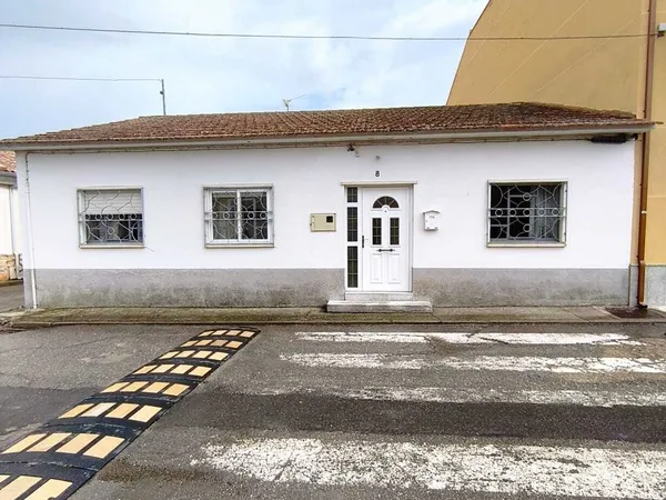 CASA EN VENTA EN GARCIHERNANDEZ